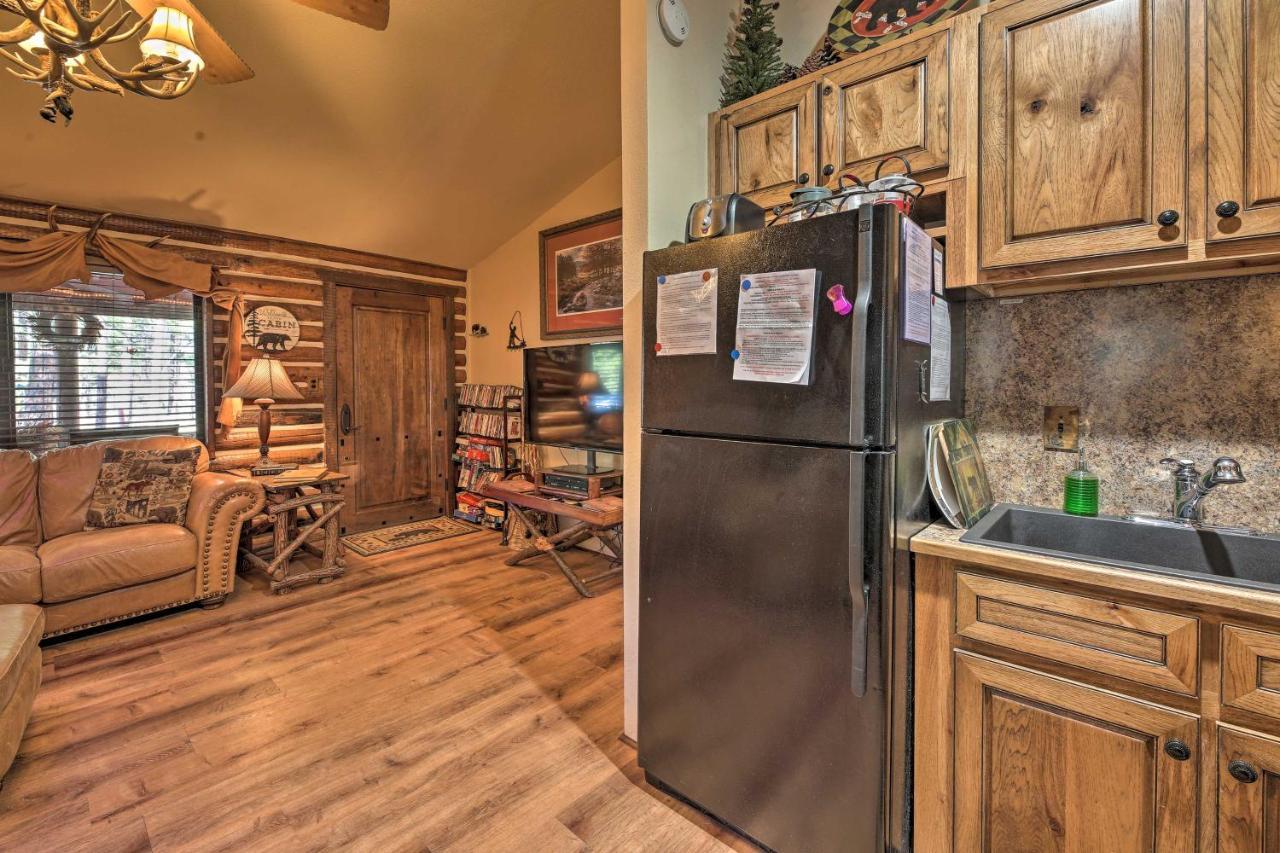 Rustic Lakeside Cabin - Family And Pet Friendly! Pinetop-Lakeside Kültér fotó