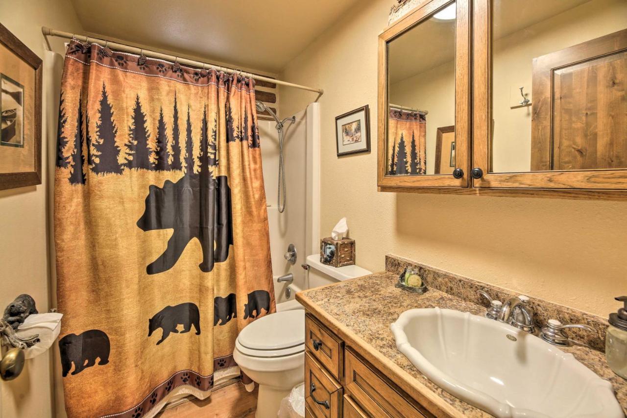 Rustic Lakeside Cabin - Family And Pet Friendly! Pinetop-Lakeside Kültér fotó